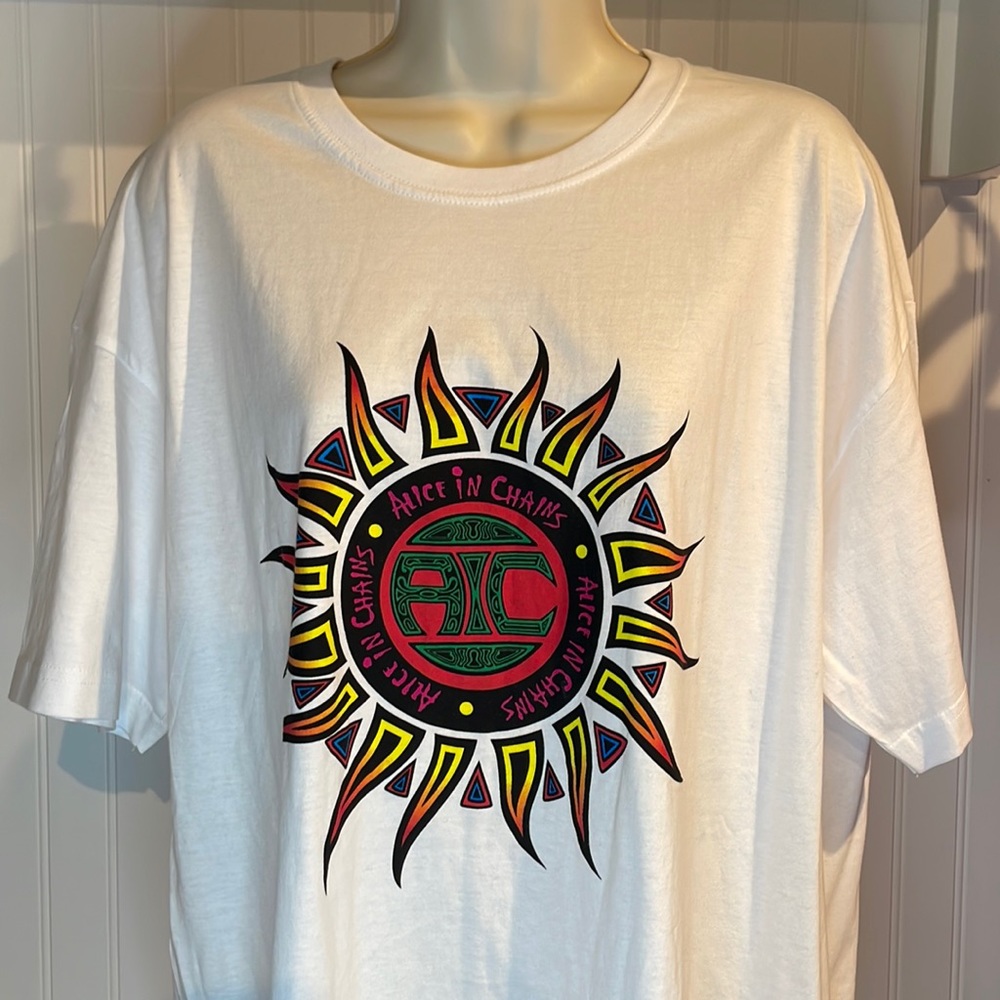 NWOT Alice In Chains tee shirt!!